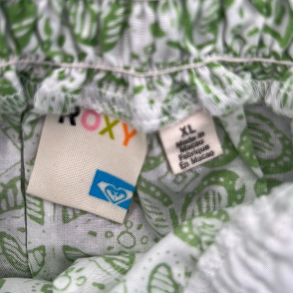 NWT tank top by Roxy - Picture 4 of 4